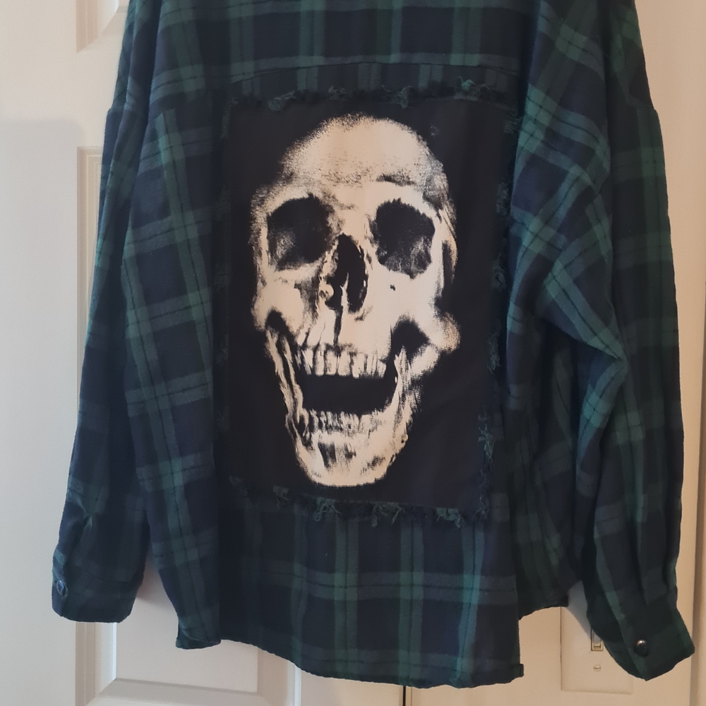 SHEIN Green Plaid Button Down Shirt with Skull Design